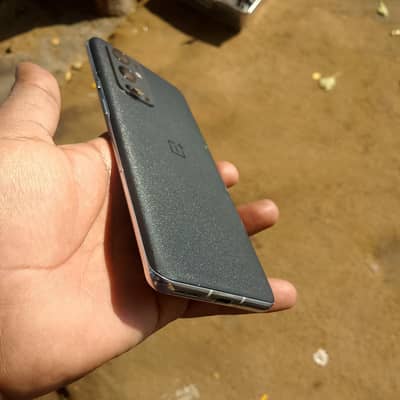 google pixel 9 pro ram 8 GP 256 GP