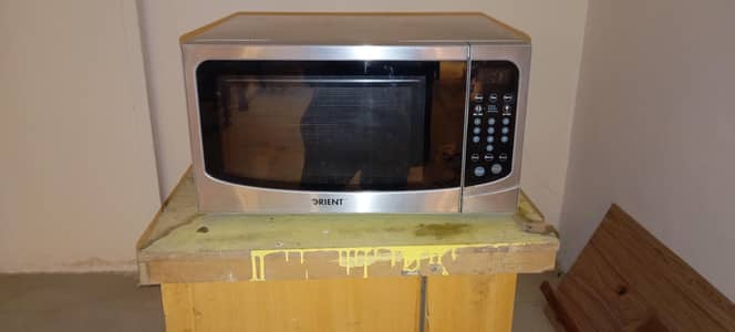 Orient microwave oven in running condition