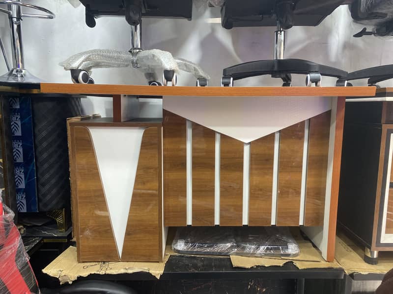 |Work stations|Computer Table|Executive Table|Boss Table| Office Table 12