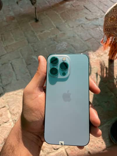 apple iphone blue  titeniyam