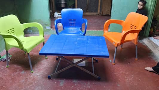 Premium stackable plastic chair - 3 PCs and 1 table ( used/brand new)