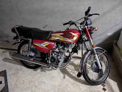 Honda CG125 24/25 brand new