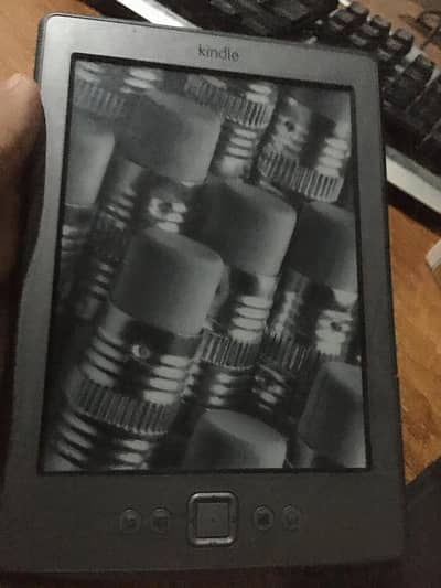 Amazon kindle paper white 4