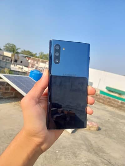 Samsung Note 10, 2 dots On Panel, Dual Sim Official PTA approved.