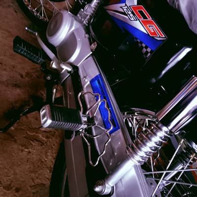 Honda CG 125 2025 model black