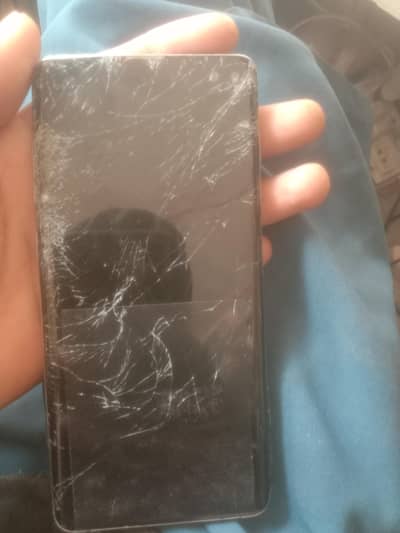 S10 plus 8/128 panal dead baqi all ok 5k only