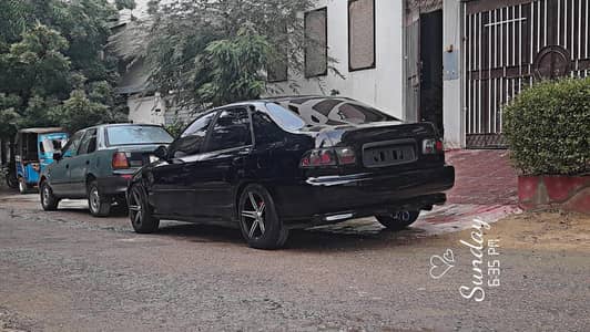 I am selling my Honda  civic  1995