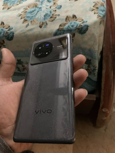 Vivo x 80