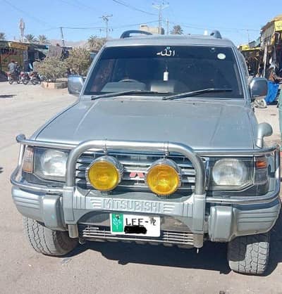 Mitsubishi Pajero 1995