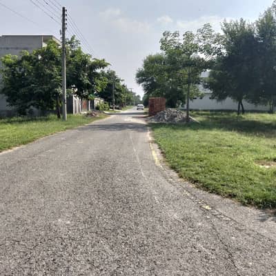 60ft Corner Plot For Sale