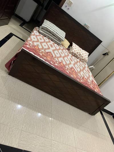 bed with matress for sale
