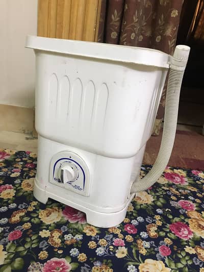 Mini washing machine