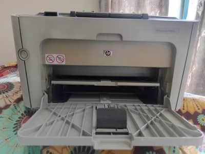 HP laser Jet P1505N