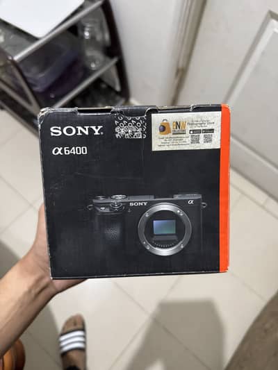 Sony a6400 Body only 10/10 with box
