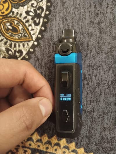 Vapes for sale only 2-3 coils used, Premium edition vapes