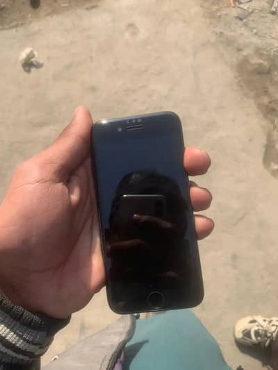 I phone 7 waterproof 32 Gb all ok 10:9 batry 83