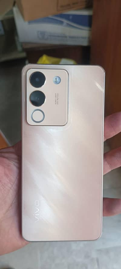 saf condition mn condition 10.10 h ghar use Howa mobile 8gb 256 gb