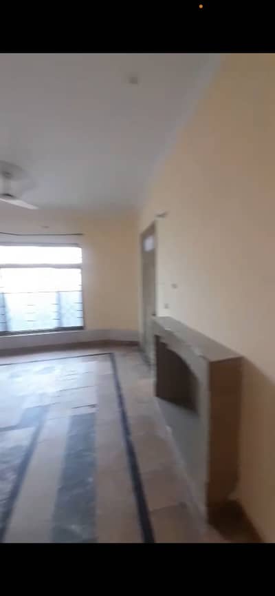 13 MARLA HOUSE FOR RENT