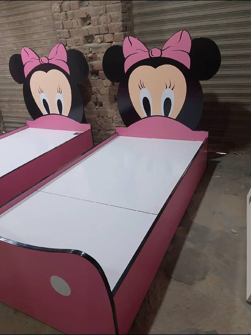 Singles Beds 8