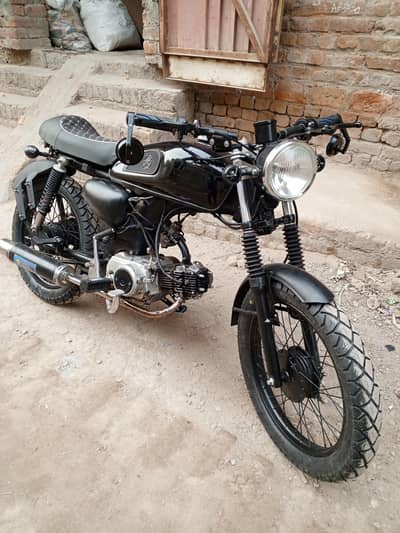 Cafe Racer - made by Chinese Superstar