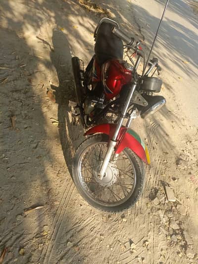 Hona prider bike One hand use urgent sale