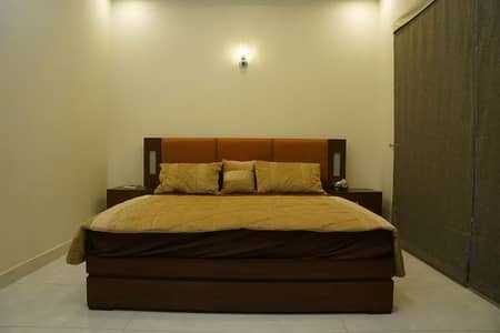 2-Bed Furnished Apartment in Lake City Installment Sale!