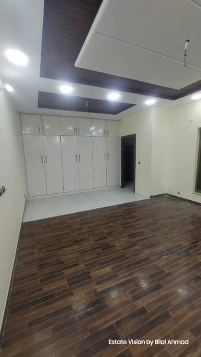 0321 86 10 688 Beautiful 20Marla House Available for Rent in Ayesha Block Abdullah Garden