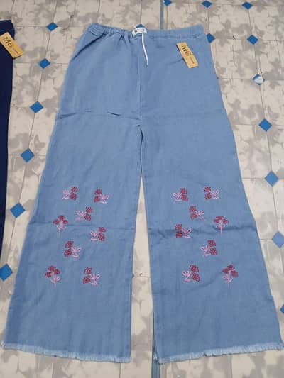 short shirt with trousers, jeans, top, upper