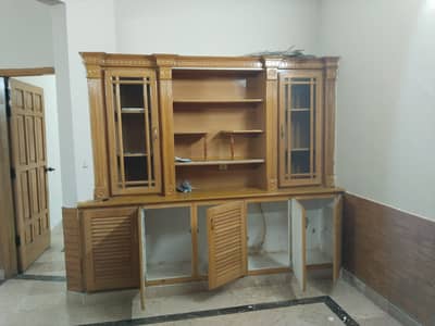 Ground floor for rent