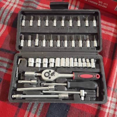 46 PCS WRENCH SET
