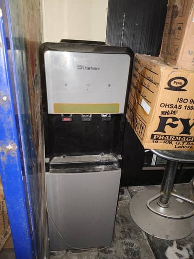 urjent sale Dawlance Water Dispenser for Sale condition 10/9