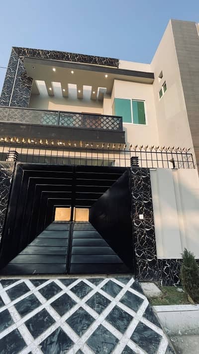 A Prime Location House At Affordable Price Awaits You