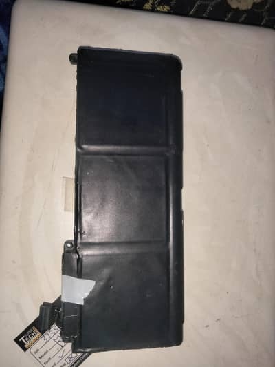 used battery for 2009 model MacBook