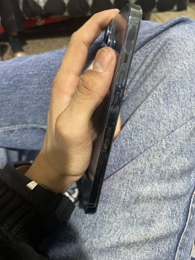 Iphone 12 pro max 512gb exchange possible