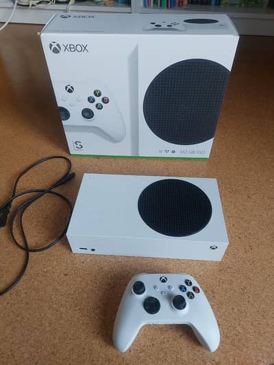 Xbox Series S (512GB)  10/10 Condition