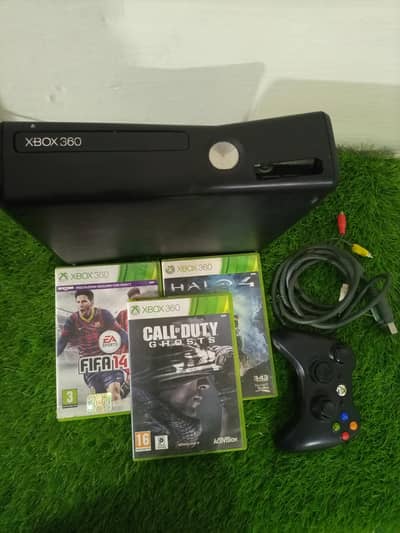 Xbox 360 Slim For Sale Read Description. . .