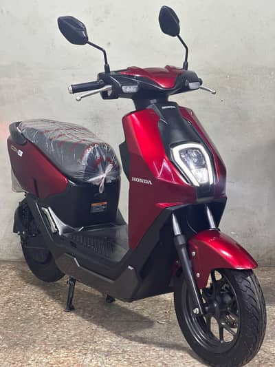 Honda scooty icon e