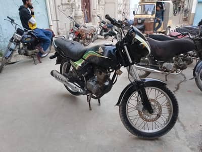 Honda deluxe 125 Model 2012 . ok . tag .
