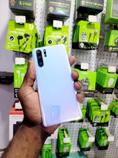 Huawei p30 pro 8GB RAM 256 GB WhatsApp number 03.27. 49.20. 2.89