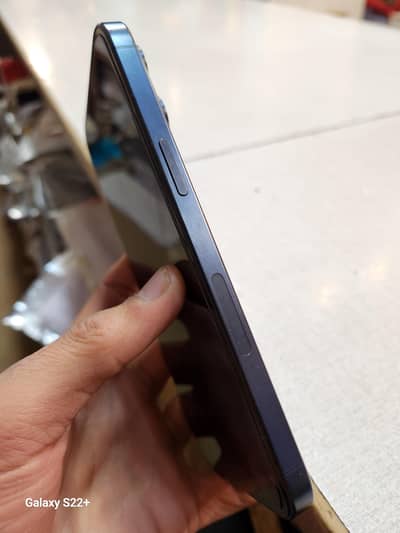 15 Pro Max f. u 256 gb  non pta