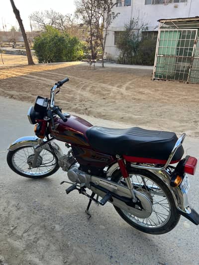 Honda CD 70 for sale Red color 2025 Model