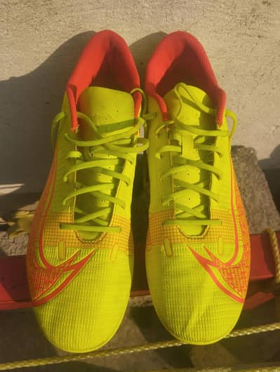 Nike Football shoes VAPOR 14 CLUB FG/MG