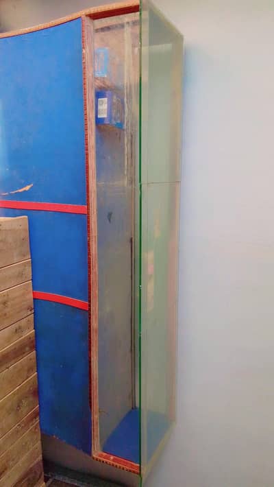 counter for sale . . . . lmbai 6ft