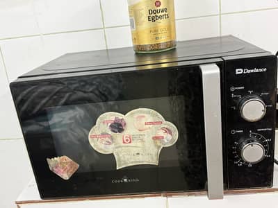 Microwave oven good condition