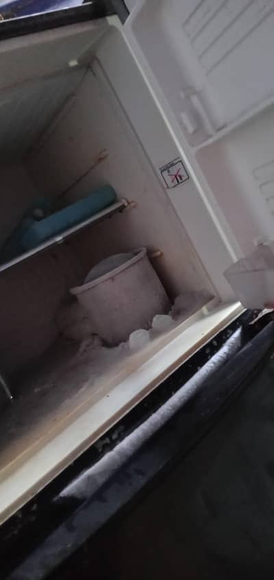 Used Dawlance Double Door Refrigerator For Sale