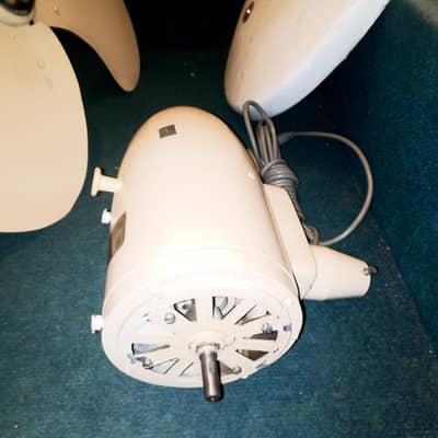 1999 Pedestal Fan 24 class yunus