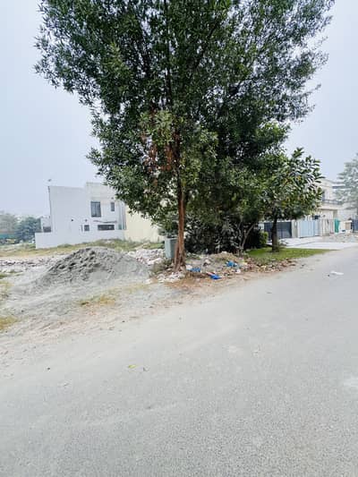 10 Marla Plot For Sale Facing Kanal 50ft Road Best For House Construction Dha Phase 5