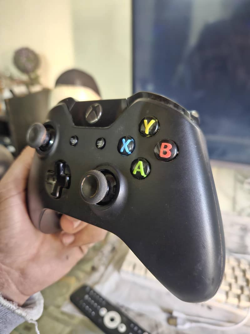 x box one controller 2