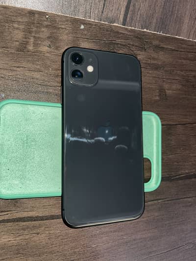 iPhone 11 black
