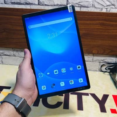 Lenovo K10 Tablet 3/32GB Like New with SIM Card